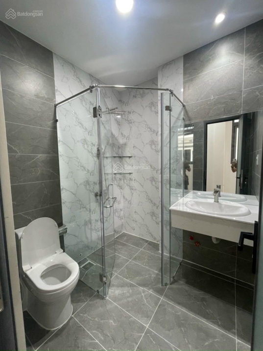 Xe hơi đậu trong nhà - góc 2MT HXH, 1T 3L, ngang 4.5m, chỉ 8,9 tỷ còn TL 0901 212 ***zalo)