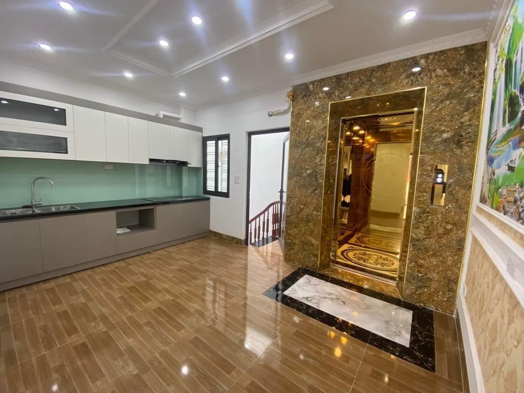 Bán nhà phân lô Đội Cấn, Ba Đình, 45m, 6T thang máy, MT 5m, nhà đẹp, KD, giá 8 tỷ 8.