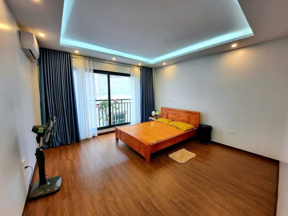 Bán nhà phân lô Phạm Ngọc Thach, Đống Đa , 46m, 5T, nhà đẹp, gần bãi gửi xe ôtô, giá 6 tỷ5.