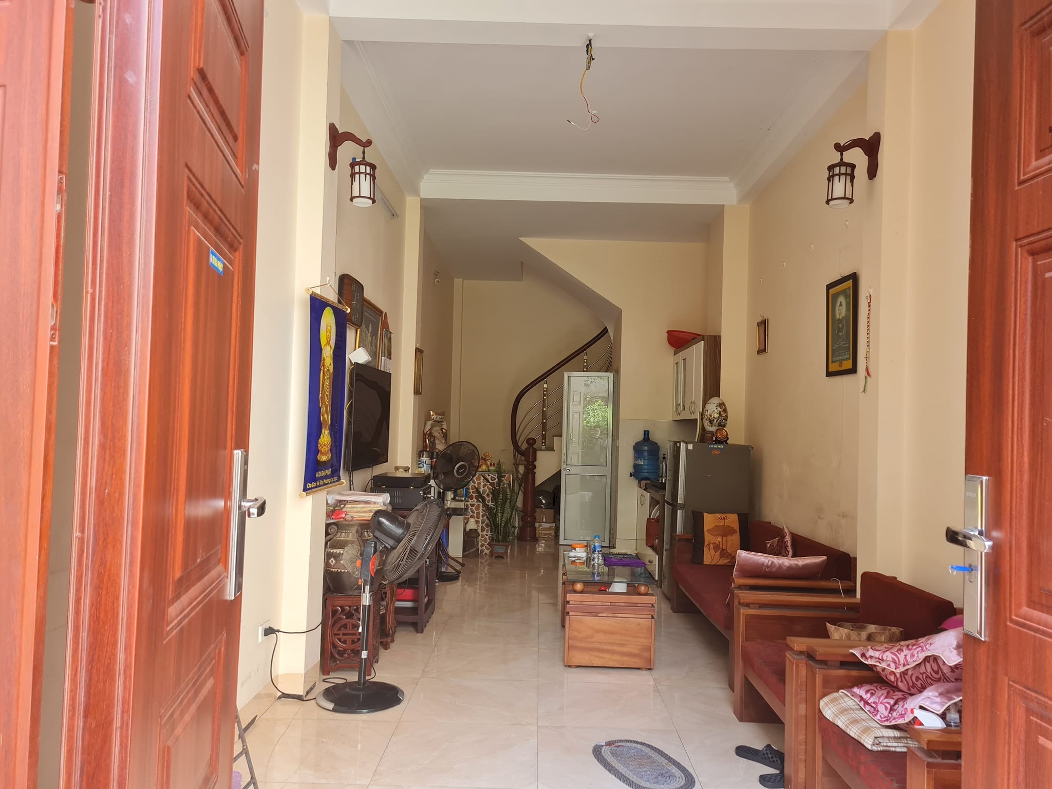 BÁN NHÀ BẮC CẦU, NGỌC THỤY, LONG BIÊN 35M2 * MT 3,5M * 4 TẦNG * 2,7 TỶ, NHÀ DÂN XÂY , Ô TÔ ĐỖ CỬA, TẶNG FULL NỘI THẤT