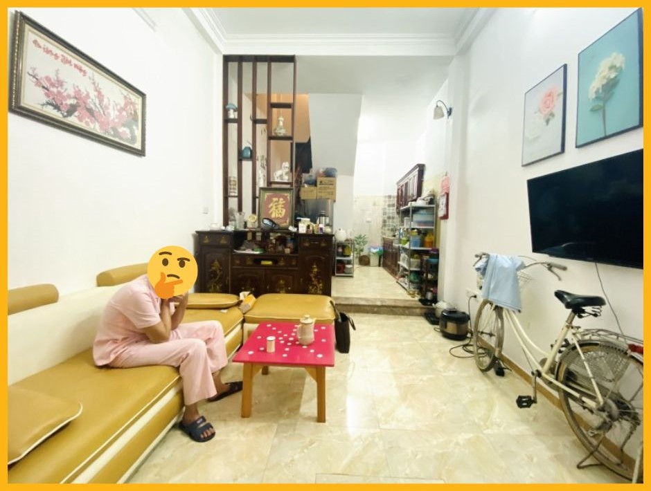 Chính Chủ Quyết Bán trước Tết đầu phố Bạch Mai, DT 34m2 x 4 tầng, MT 3.8m.