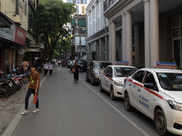 ban-nha-nguyen-khac-can-hoan-kiem-2