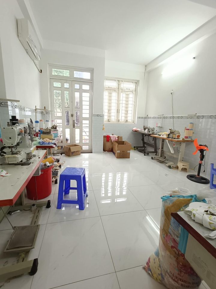 Bán nhà Cư xá Tự Do, Tân Bình, 42m2, hẻm 8m, chỉ 6 tỷ hơn