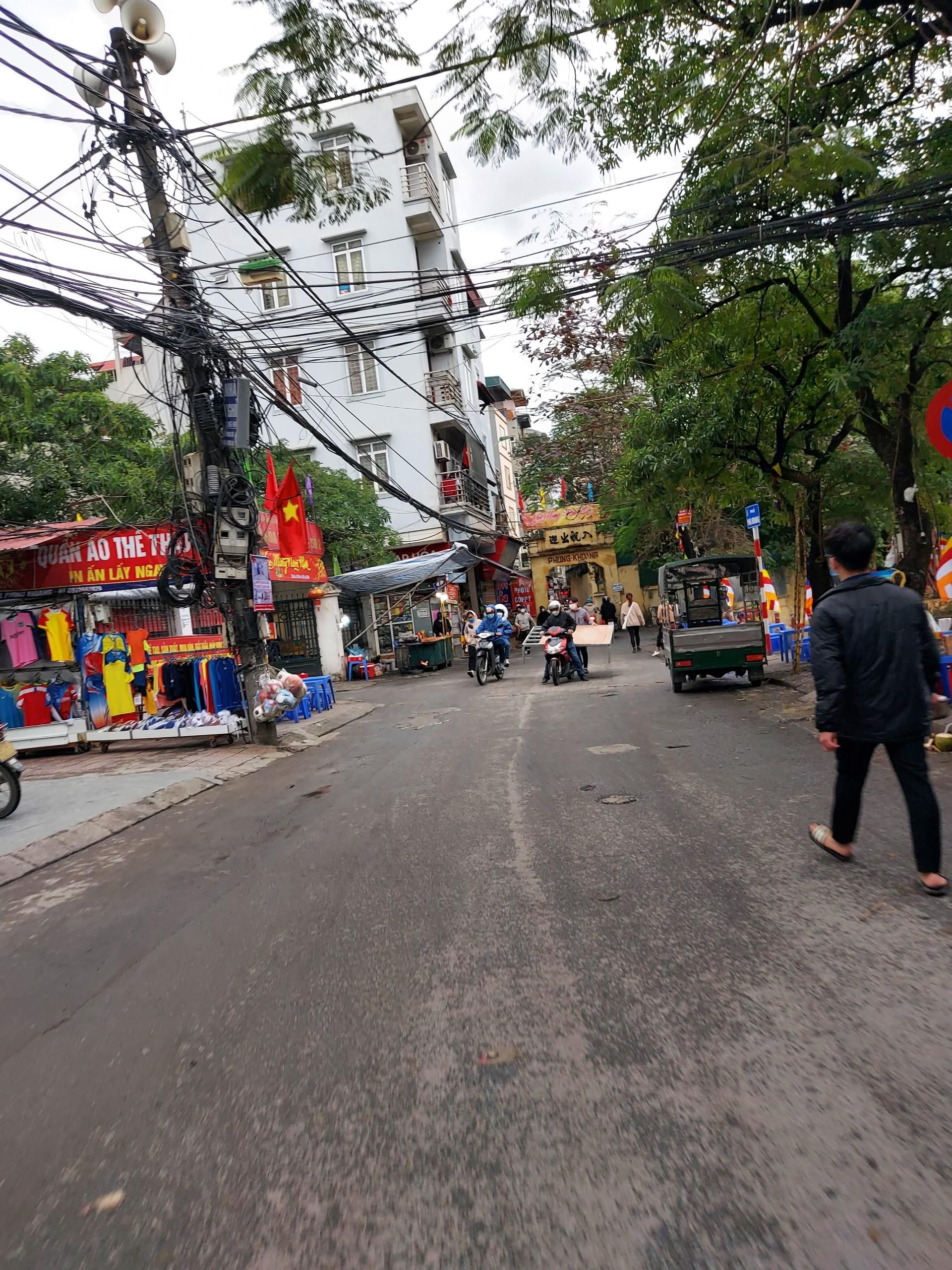 Bán nhà riêng Phùng Khoang, 36m2 x 6 tầng. LH: Địa Thủy Sư Trần Thọ