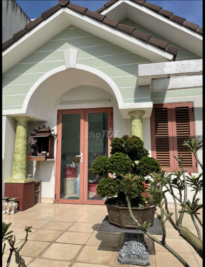 Bán nhà mặt tiền Phan Văn Trị, P11, Bình Thạnh(5x20m) 3Tấm, 4Phòng ngủ. Nhà đẹp dọn vào ở ngay