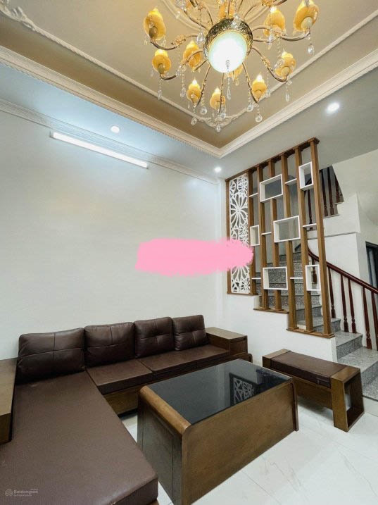 Bán nhà 34m2 x 5 tầng, mt 4.2m xây mới, đủ đồ tại Hoàng Hoa Thám, Ba Đình