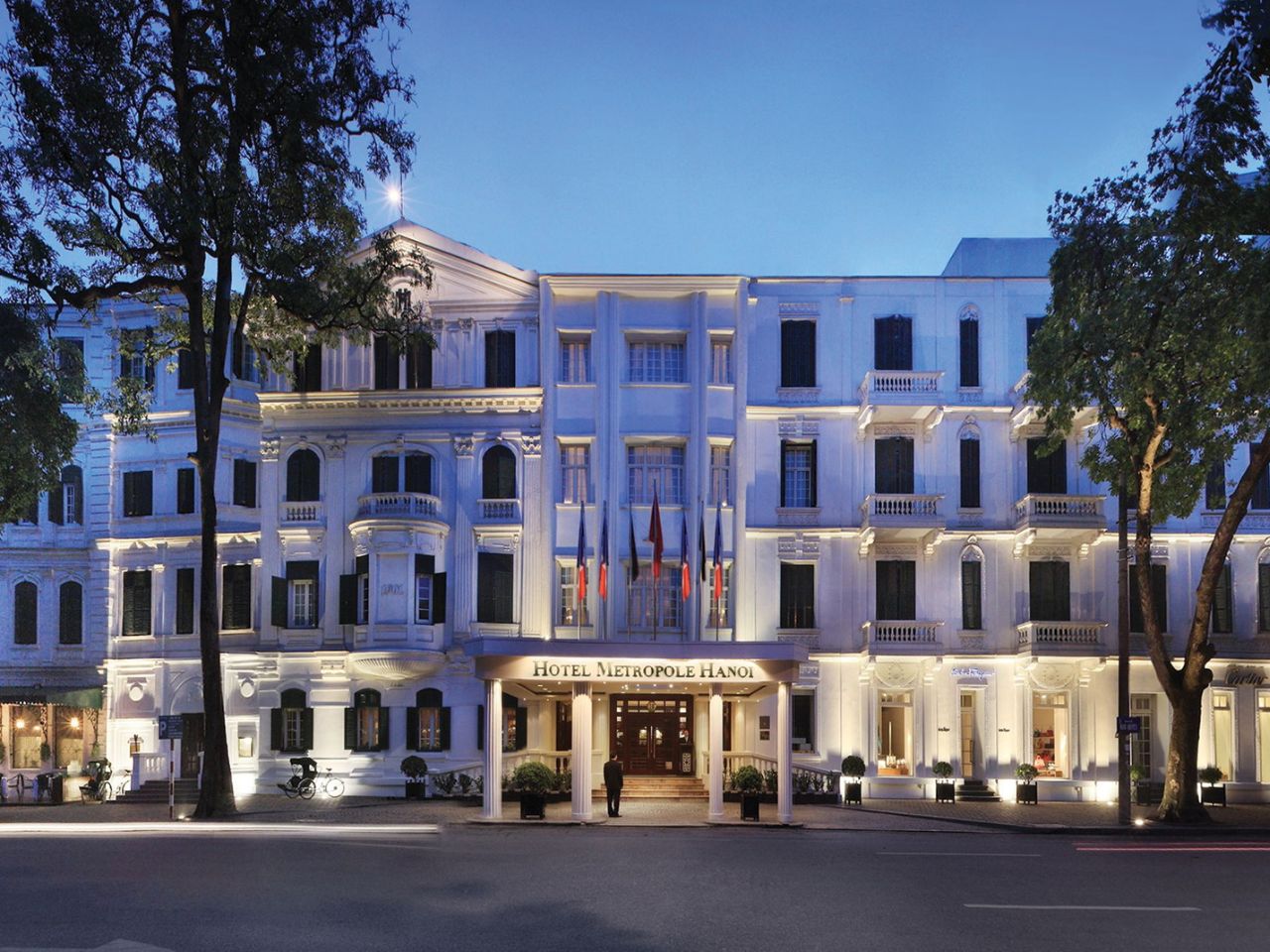 khach-san-sofitel-ha-noi-thumb-min