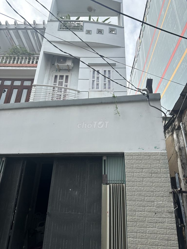 Bán nhà vị trí đẹp sát mặt tiền Nguyễn Thị Thập, Phường Bình Thuận, Quận 7, Tp Hồ Chí Minh