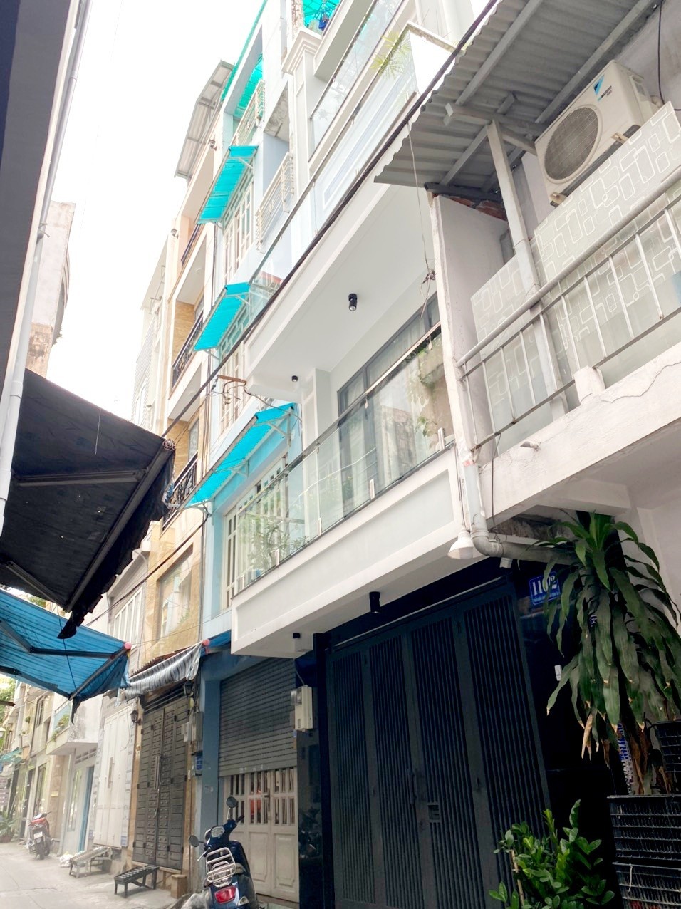 Nhà bán TRẦN KHẮC CHÂN Q3 Khu Phân Lô HXH 4 Tầng - 9.7 T ỷ