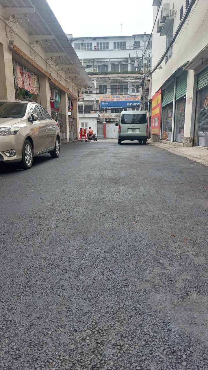 Bán nhà 2 tầng đường tân kỳ tân quý, hẻm 6m, 73m2 chỉ 5.7 tỷ, ngang 5.1m