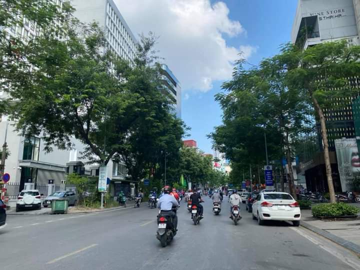 TOÀ 5 TẦNG, SIÊU ĐỘC, MẶT PHỐ Thái Hà. MB 66.5M². Chào 38 tỷ.