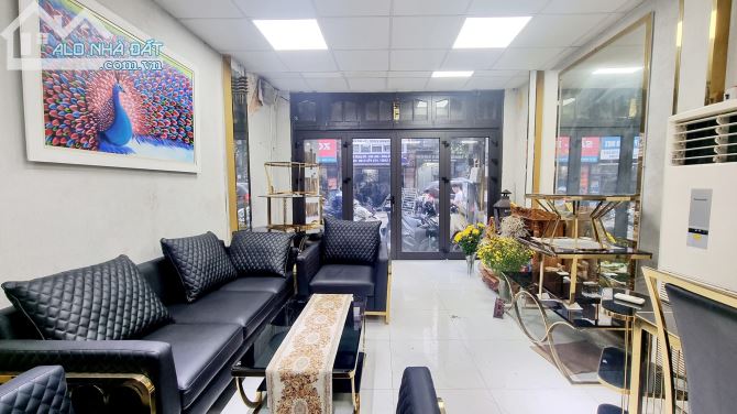 Bán Gấp Giảng Võ, Nhà Đẹp Ở Luôn, Mặt Phố Kinh Doanh Đỉnh, 52m2 4,2m Mặt Tiền Chỉ 10,6 Tỷ