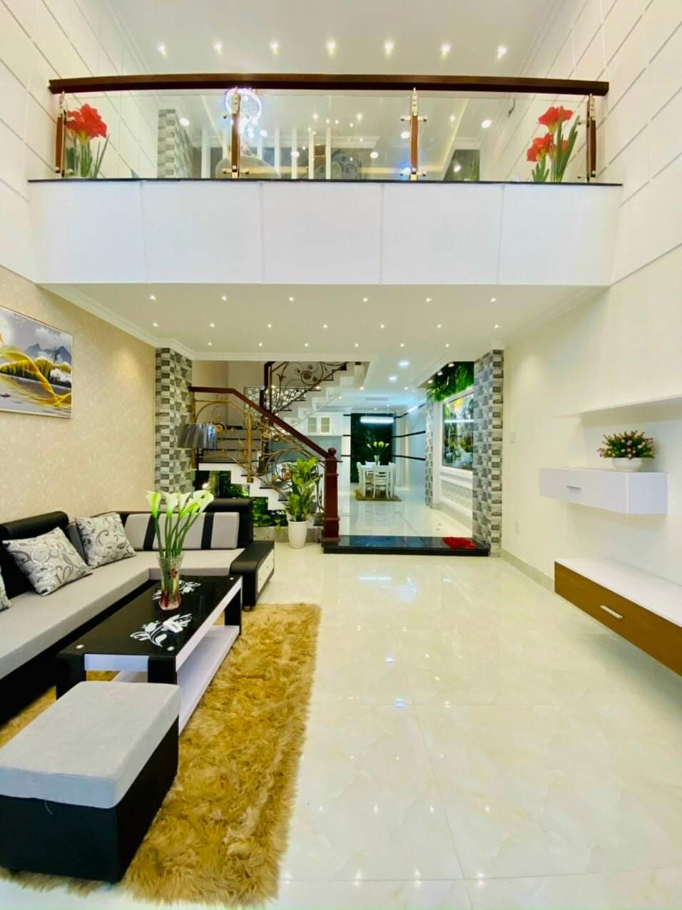 9TỶ600tr sở hữu ngay nhà HẺM XE HƠI (4.5x17m) 4Tấm đường Phan Văn Trị, P12, Bình Thạnh