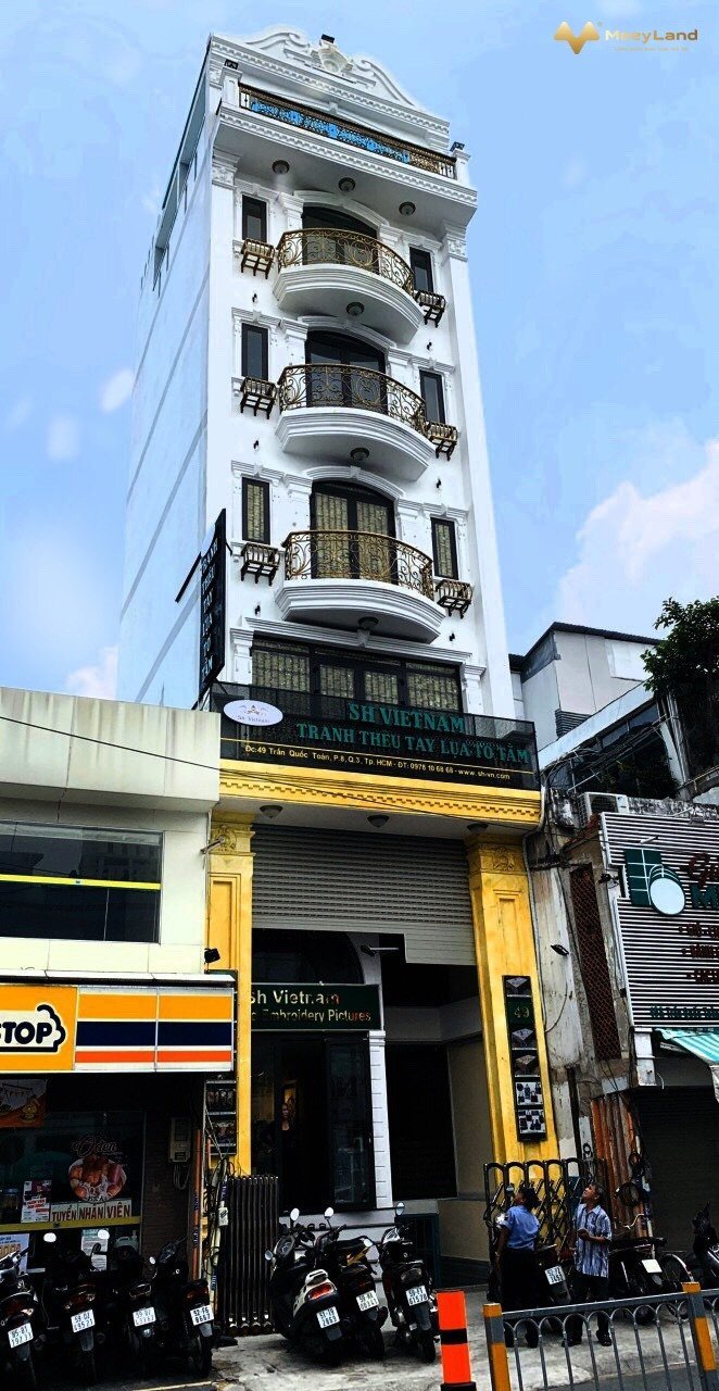 Giảm ngay 5tỷ, Bán nhà MT Trần Quốc Toản, Quận 3, DT: 5,33 x 9m. Kết cấu: Hầm 7 tầng. Giá: 21,5 tỷ