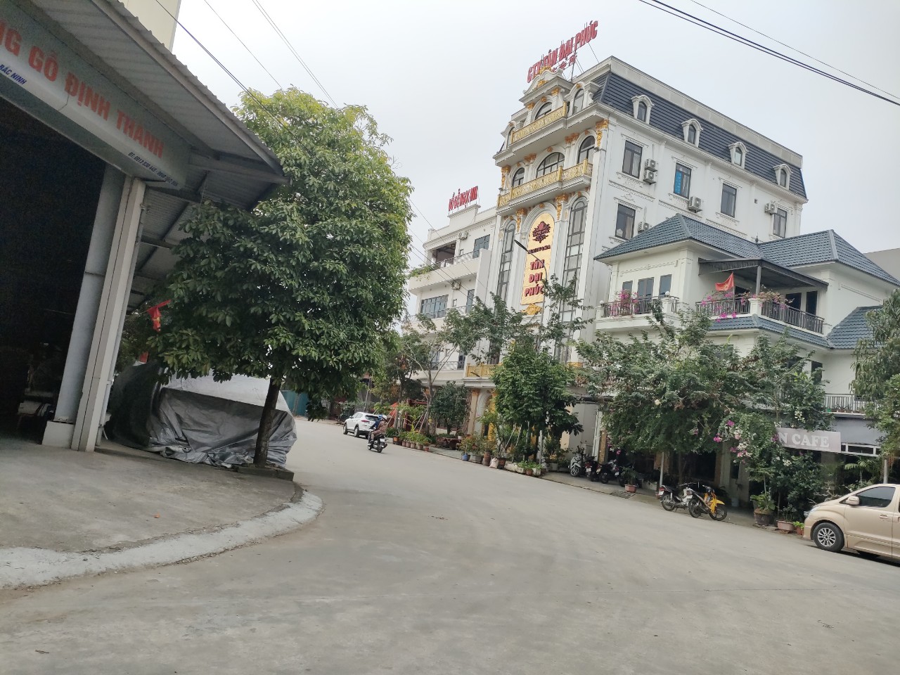 NGÂN HÀNG ÉP B Á N THÀNH PHỐ TỪ SƠN PHƯờNG PHÙ KHÊ Diện tích 190 m mặt tiền 8 m giá nhỉnh 2 tỷ