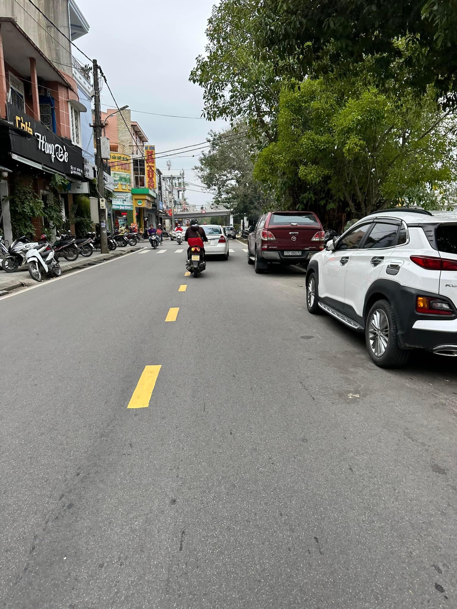 NHÀ MẶT TIỀN HUỲNH THÚC KHÁNG - GIÁ THƯƠNG LƯỢNG MẠNH CHÍNH CHỦ