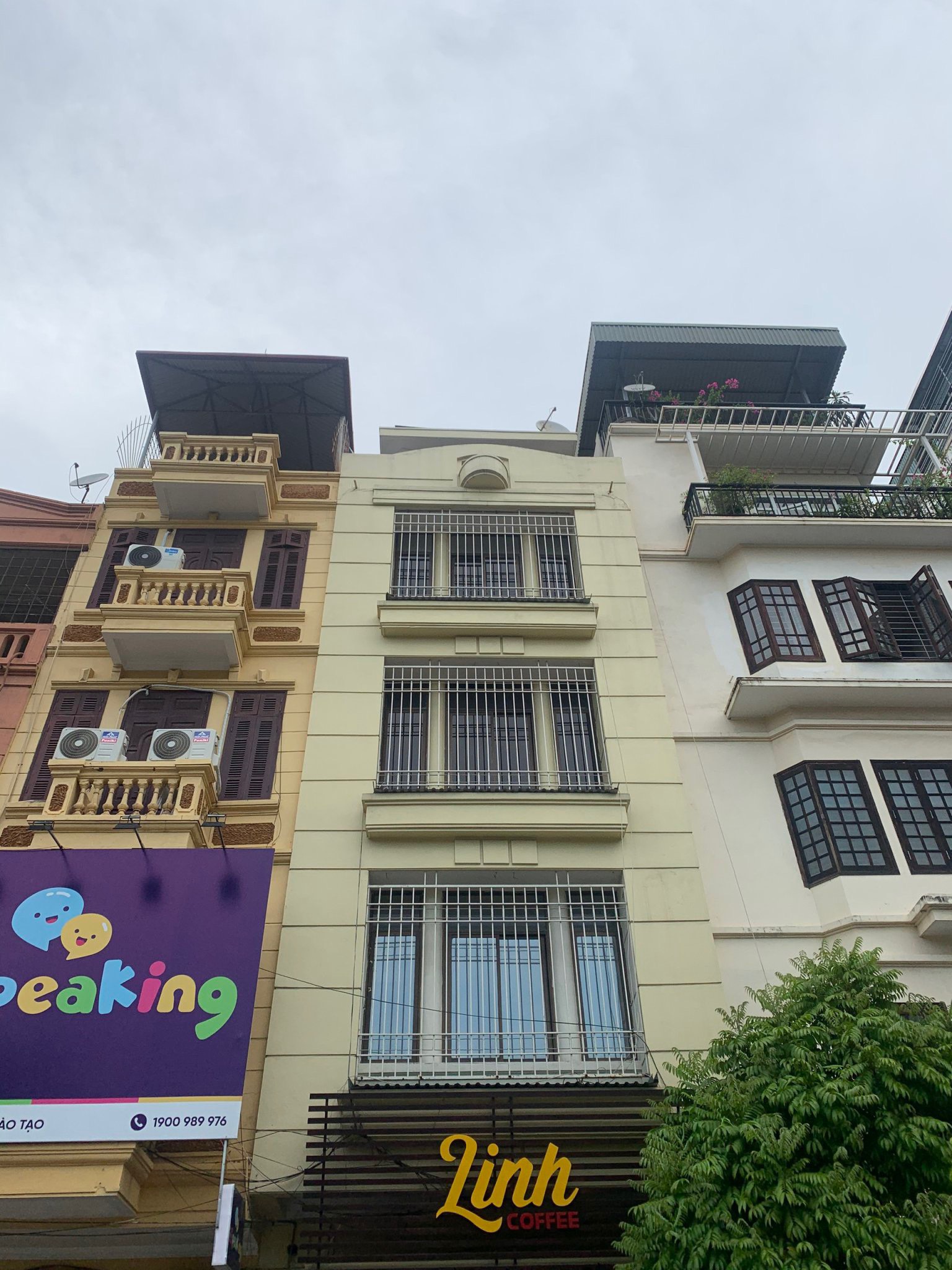 Cho thuê nhà đường vườn hoa 1-6 Nguyễn Lương Bằng 5 tầng cực rẻ