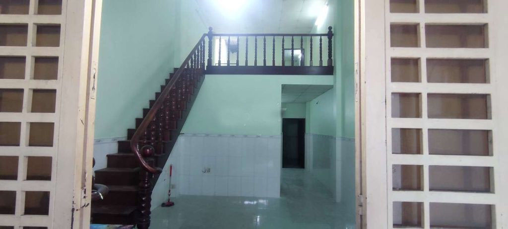 Cho Thuê Nhà Nguyên Căn Gần Nhà Thi Đấu Q12