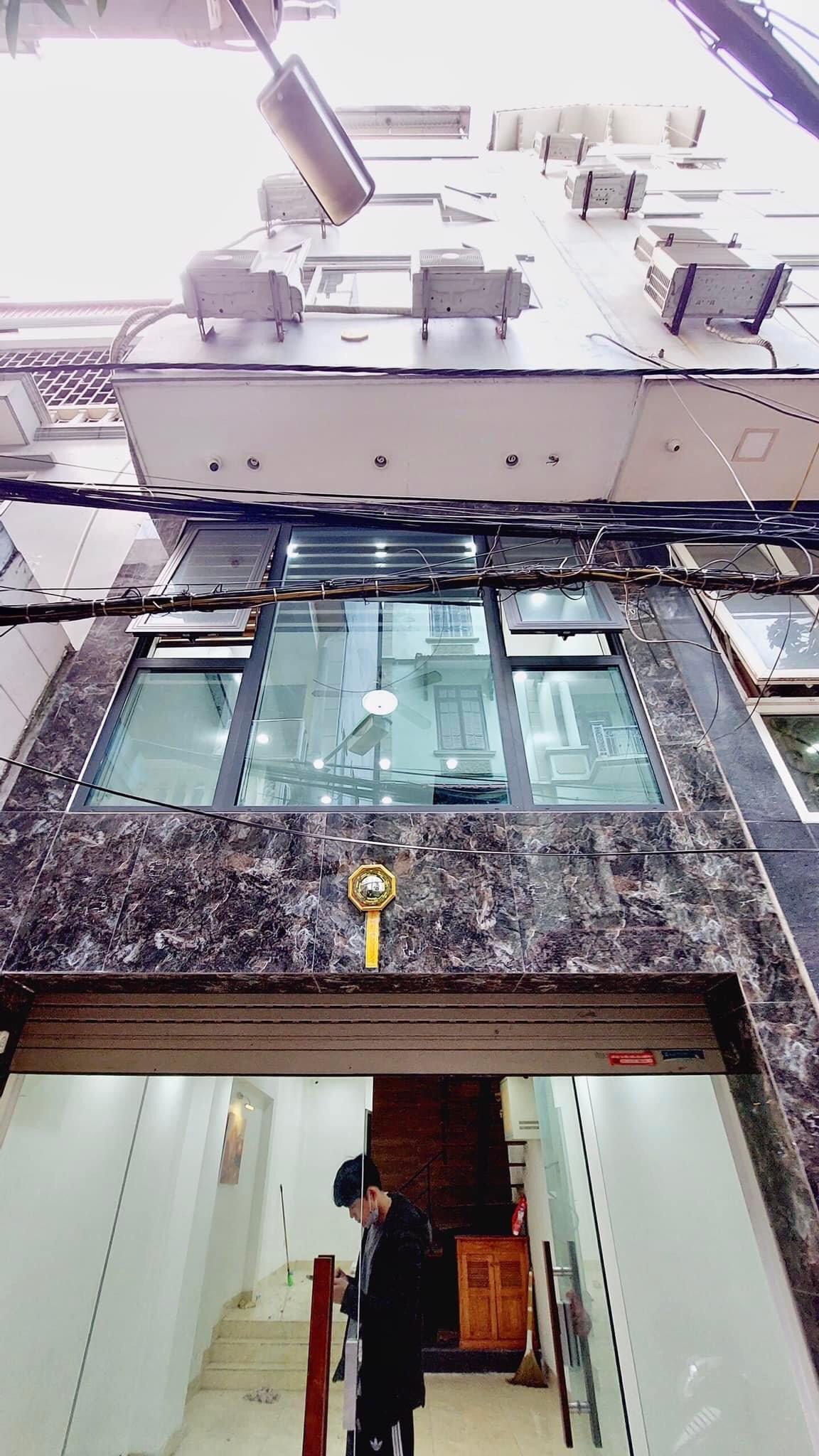 BÁN NHÀ ĐẸP YÊN HÒA, Ô TÔ LÙI CỬA, 40M*6TANG, MT 3,5M, SÁT MẶT PHỐ, GIÁ 5,55 TỶ