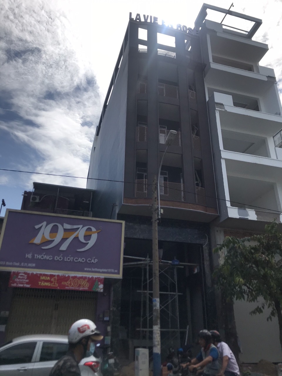 780m2