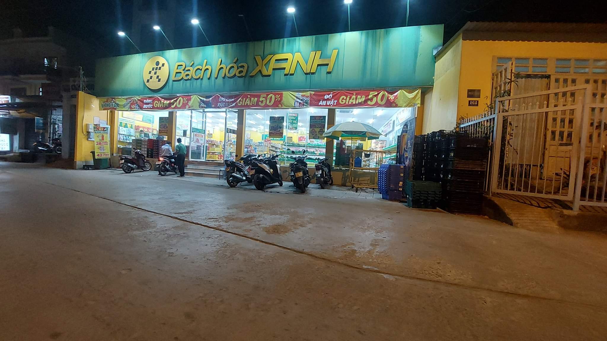 MẶT TIỀN BÙI TƯ TOÀN, 8X20, VỊ TRÍ KINH DOANH. GIÁ 11.9 TỶ THƯƠNG LƯỢNG