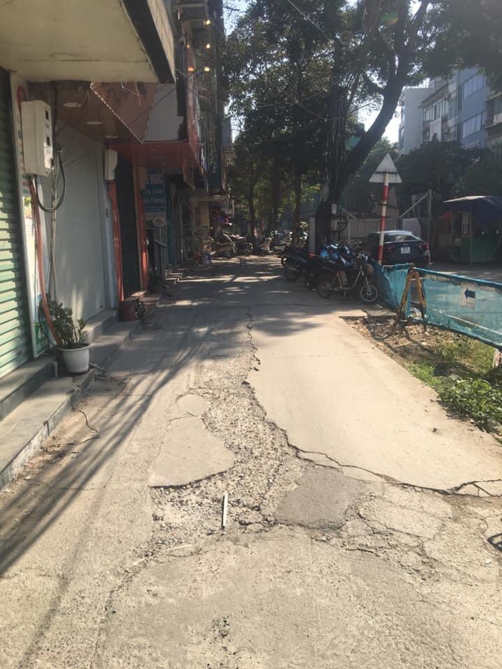 HIẾM NHÀ MP QUỐC TỬ GIÁM, KINH DOANH, 30M*6 TẦNG, MT 3,2M, VỈA HÈ, GIÁ 12,75 TỶ