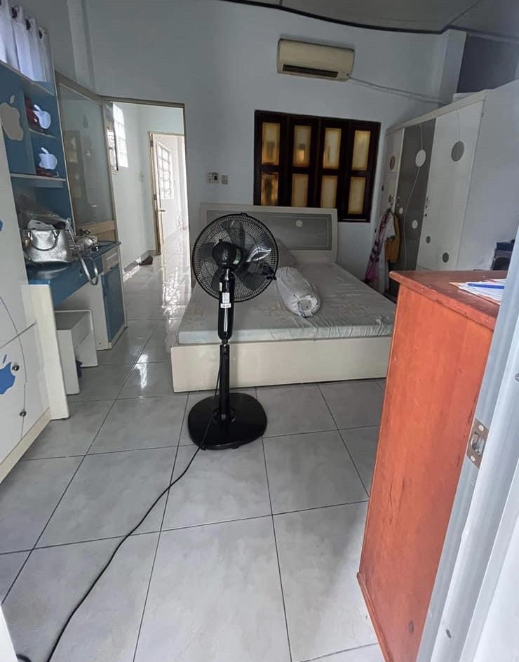 Bán gấp nhà Lê Liễu HXT 6x20 120m2 5 phòng ngủ, chỉ 7.8 tỷ