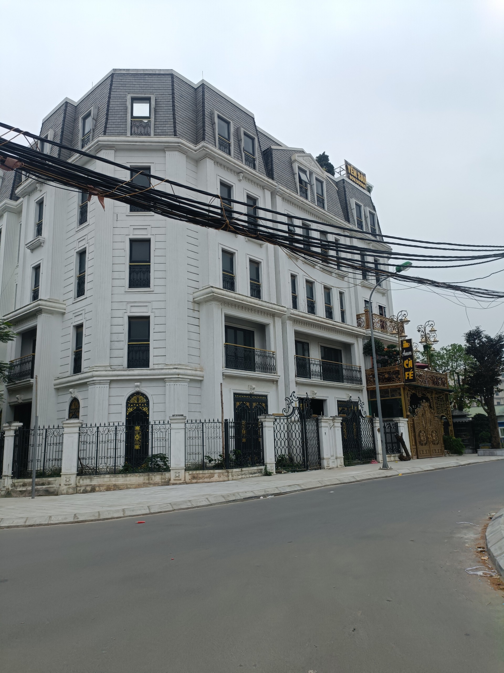 Nhà Kim Giang 65m 4 tầng 5 ngủ mặt tiền 8m ô tô vào nhà, mặt ngõ thông Kinh Doanh 7,6 tỷ