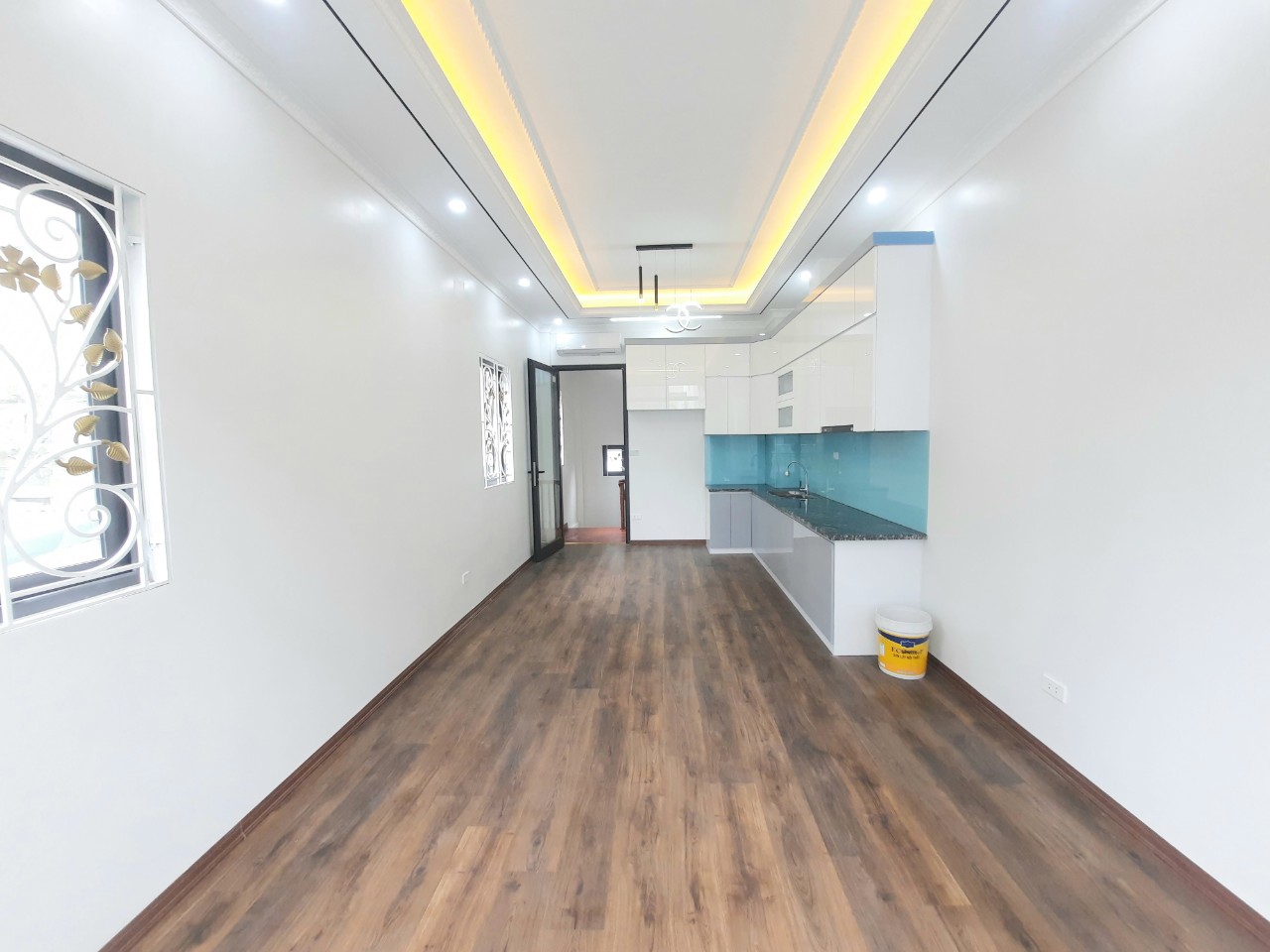 Lô góc 2 thoáng, gara ô tô, bán nhà Trương Định, 40m2 5 tầng, 3 ngủ rộng, 5,8 tỷ