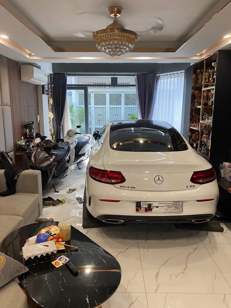 BÁN NHÀ TẶNG HẾT NỘI THẤT 4 TỶ, 5 TẦNG, HXH VÔ NHÀ PHẠM VĂN HAI, P3, 4PN, 50M2, 12.5 TỶ