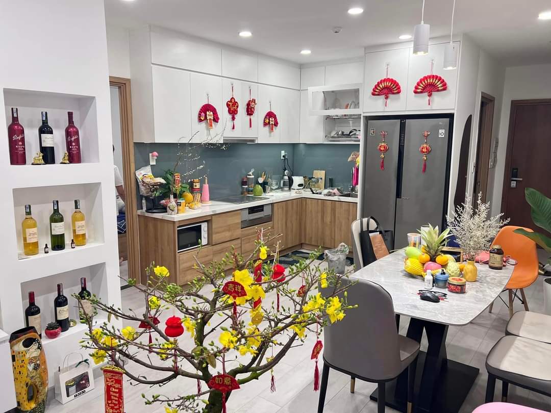 Cực hót nhà Nguyễn Văn Cừ, ô tô, kinh doanh đỉnh, vỉa hè lớn.45m, 6 tầng, giá 10 tỷ.