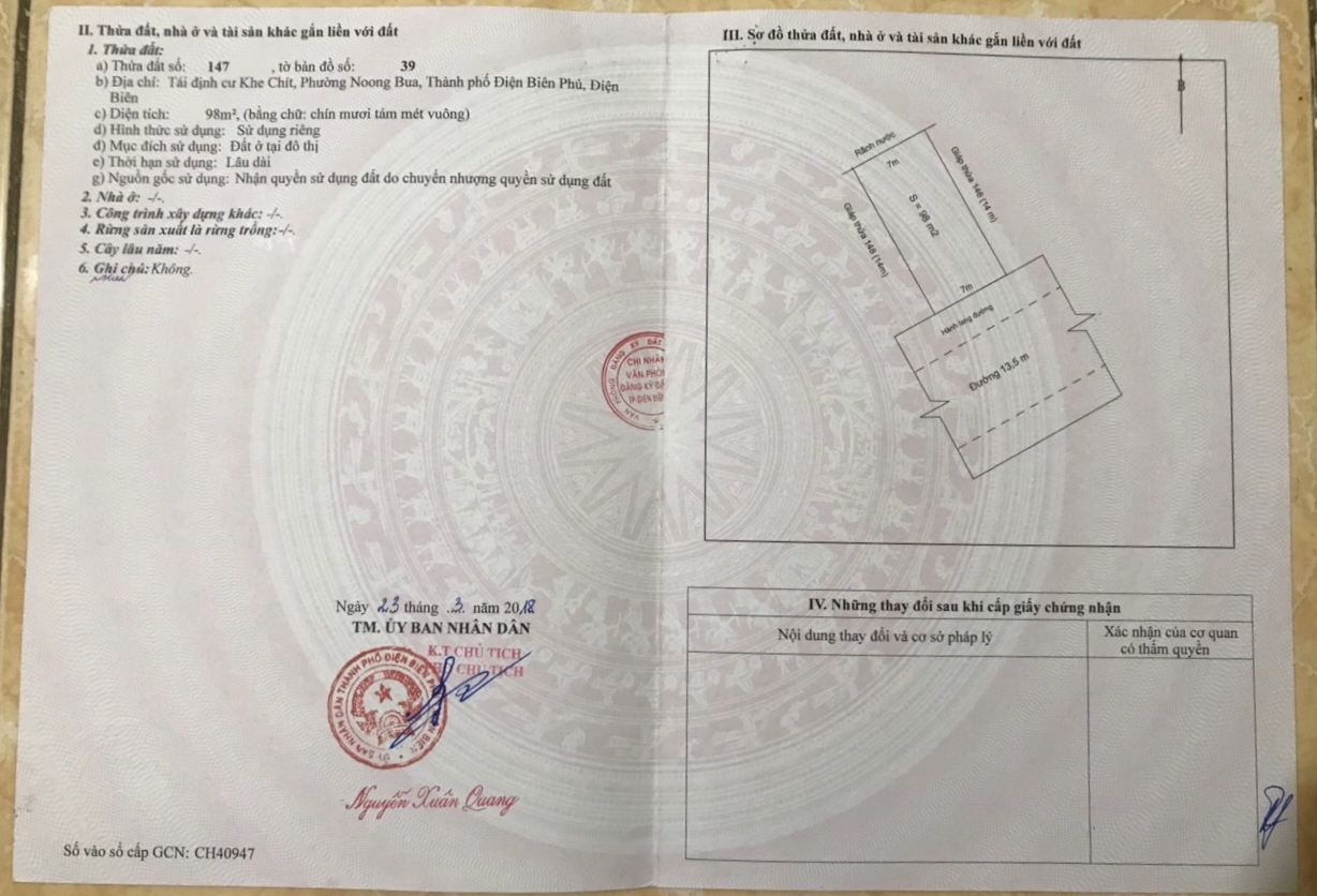 Bán nhà tại số nhà 17, đường 17, Tổ 1 Khe Chít phường Noong Bua