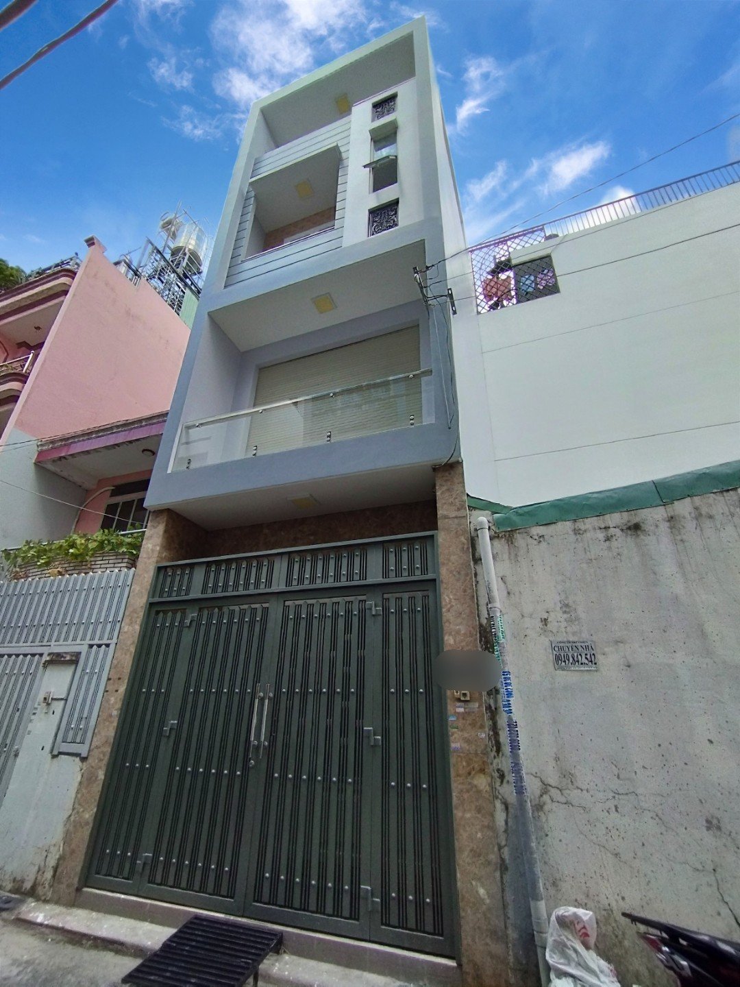 CÁCH TÂN QUÝ VÀ GÒ DẦU 300M. DT 4X14, 4 TẦNG. GIÁ 6TỶ TL