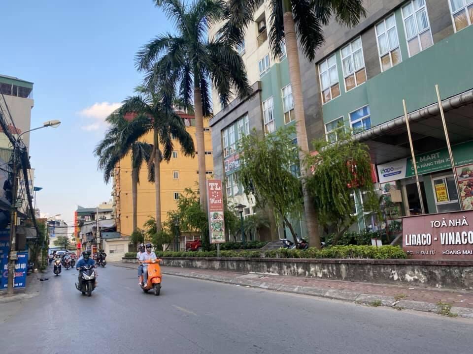 Bán nhà hiếm mặt phố Đại Từ 45m2, 3 tầng, MT 3.2 m, sổ hoa hậu, hạ giá 5 tỷ