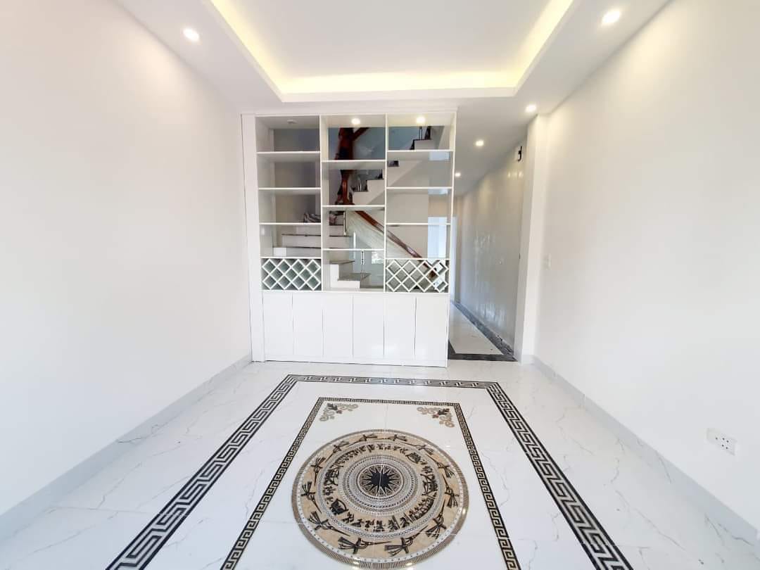 Bán nhà 130m2 phố Tứ Liên, Tây Hồ Gara Kinh doanh 18.9 tỷ