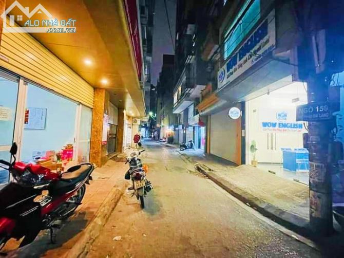 Bán Nhà Pháo Đài Láng Đống Đa, Vị Trí KD Đỉnh, Lô Góc Oto 2 Mặt Tiền Rộng 5m, 34m2 Chỉ 7.8 Tỷ