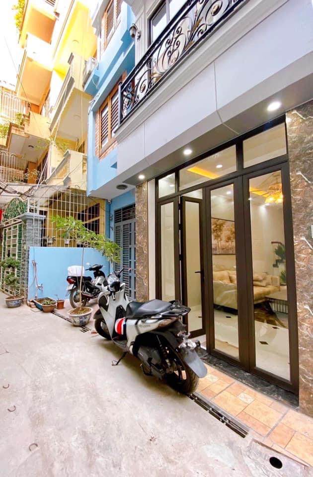 BÁN NHÀ ĐẸP Ở LUÔN - KHƯƠNG HẠ #THANHXUÂN - NGÕ THÔNG, RỘNG THOÁNG - GẦN Ô TÔ - SỔ ĐỎ VUÔNG VẮN - TIỆN ÍCH BẠT NGÀN