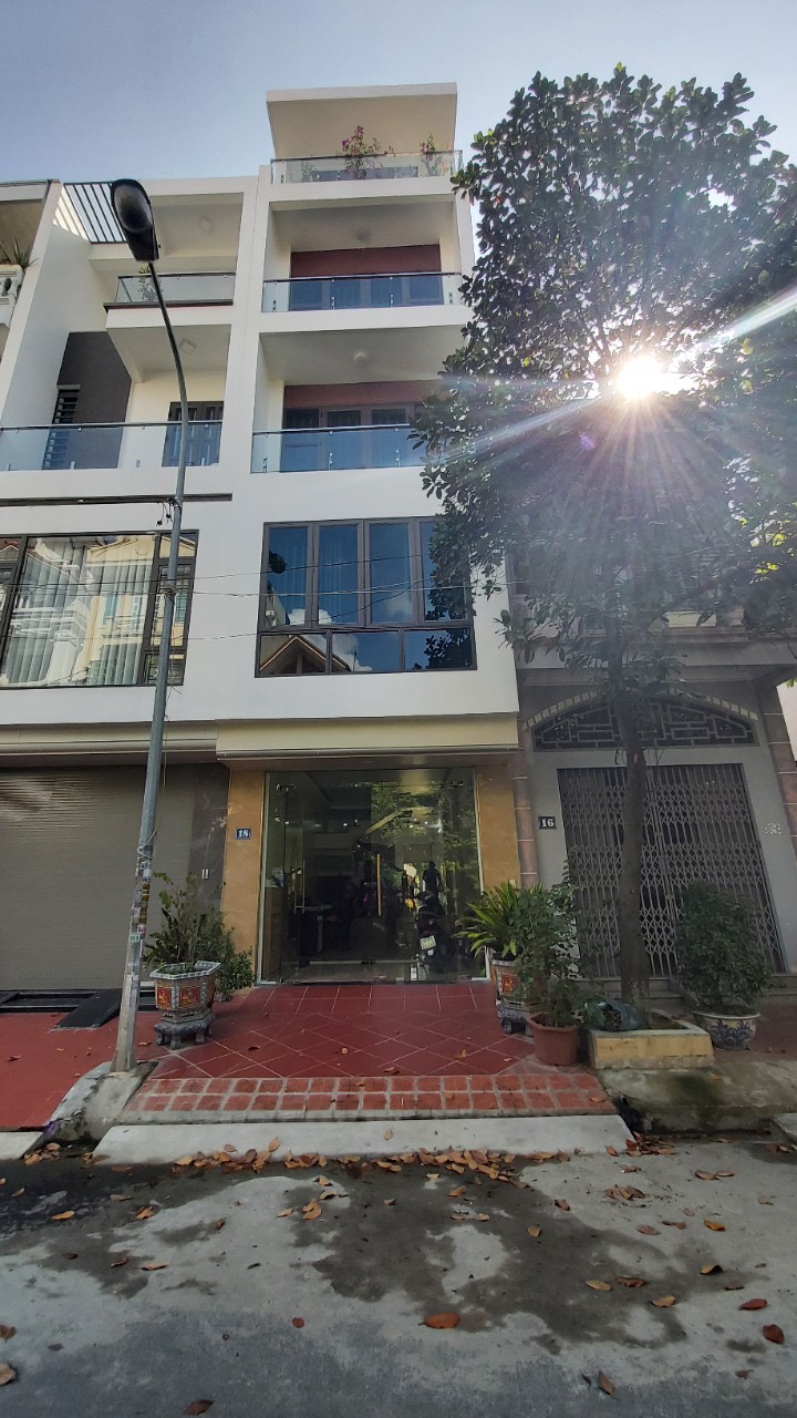 Chính Chủ Bán Nhà Tuyến 2 Lê Hồng Phong, Full Tiện Ích