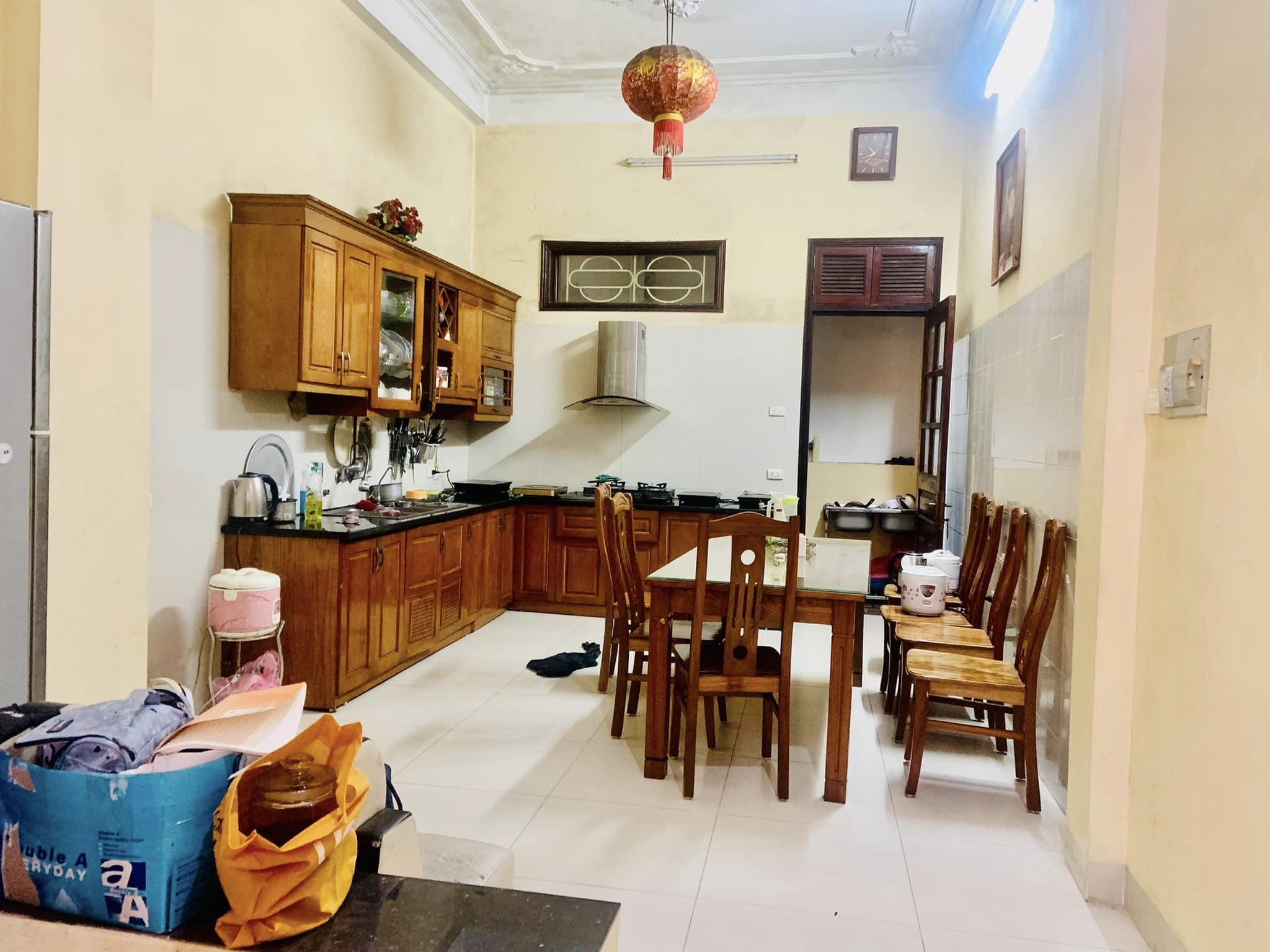 BÁN NHÀ PHẠM TUẤN TÀI - CẦU GIẤY - PHÂN LÔ - NGÕ ÔTÔ TRÁNH - Ô TÔ VÀO NHÀ + PHỐ VÍP + THOÁNG TRƯỚC SAU + NHÀ 4 TẦNG KIÊN CỐ + Ô CHỜ THANG MÁY