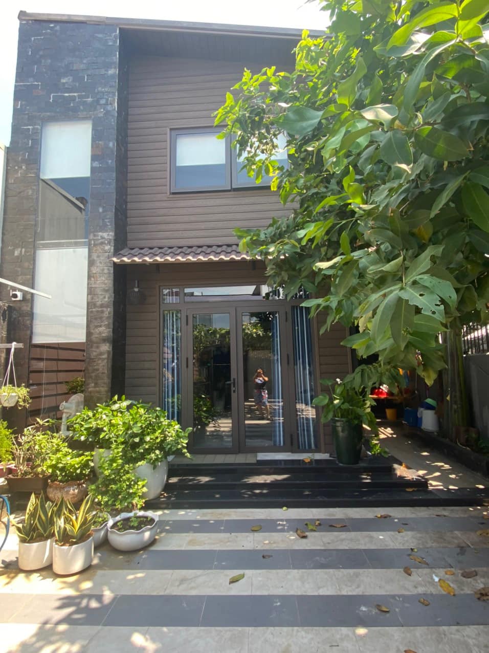 Bán gấp nhà HXH Lê Văn Lương, sát Sadeco Phước Kiển nhà bè