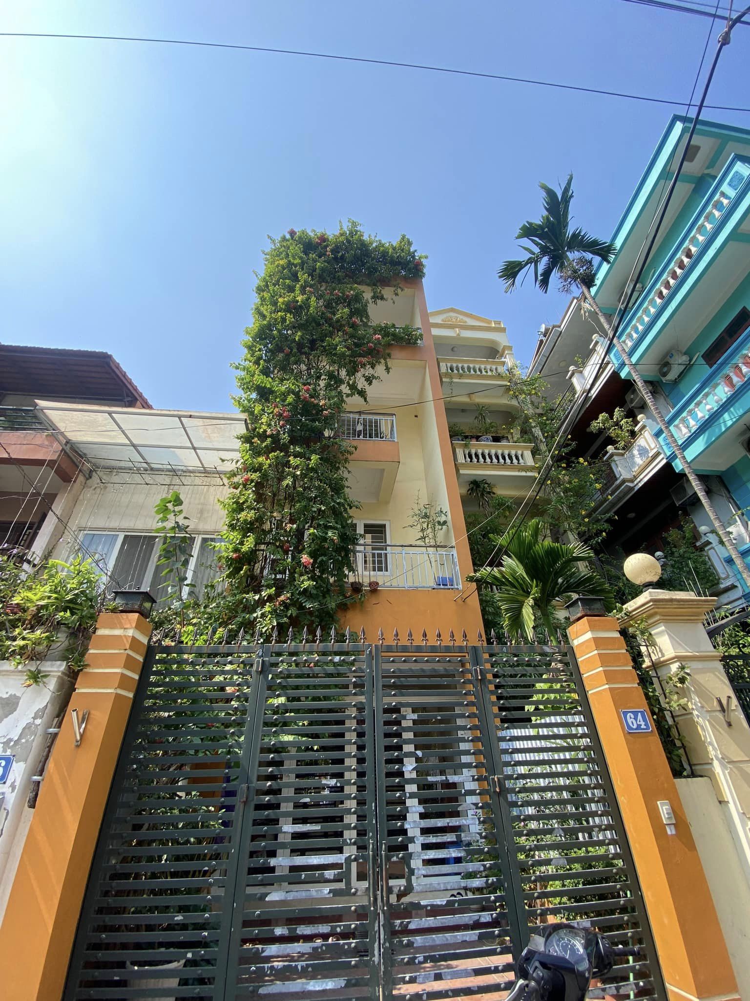 Siêu rẻ phân lô quân đội Hoàng Quốc Việt, Cầu Giấy, 5 tầng thang máy, gara oto, 110m2, chỉ 160tr/m2