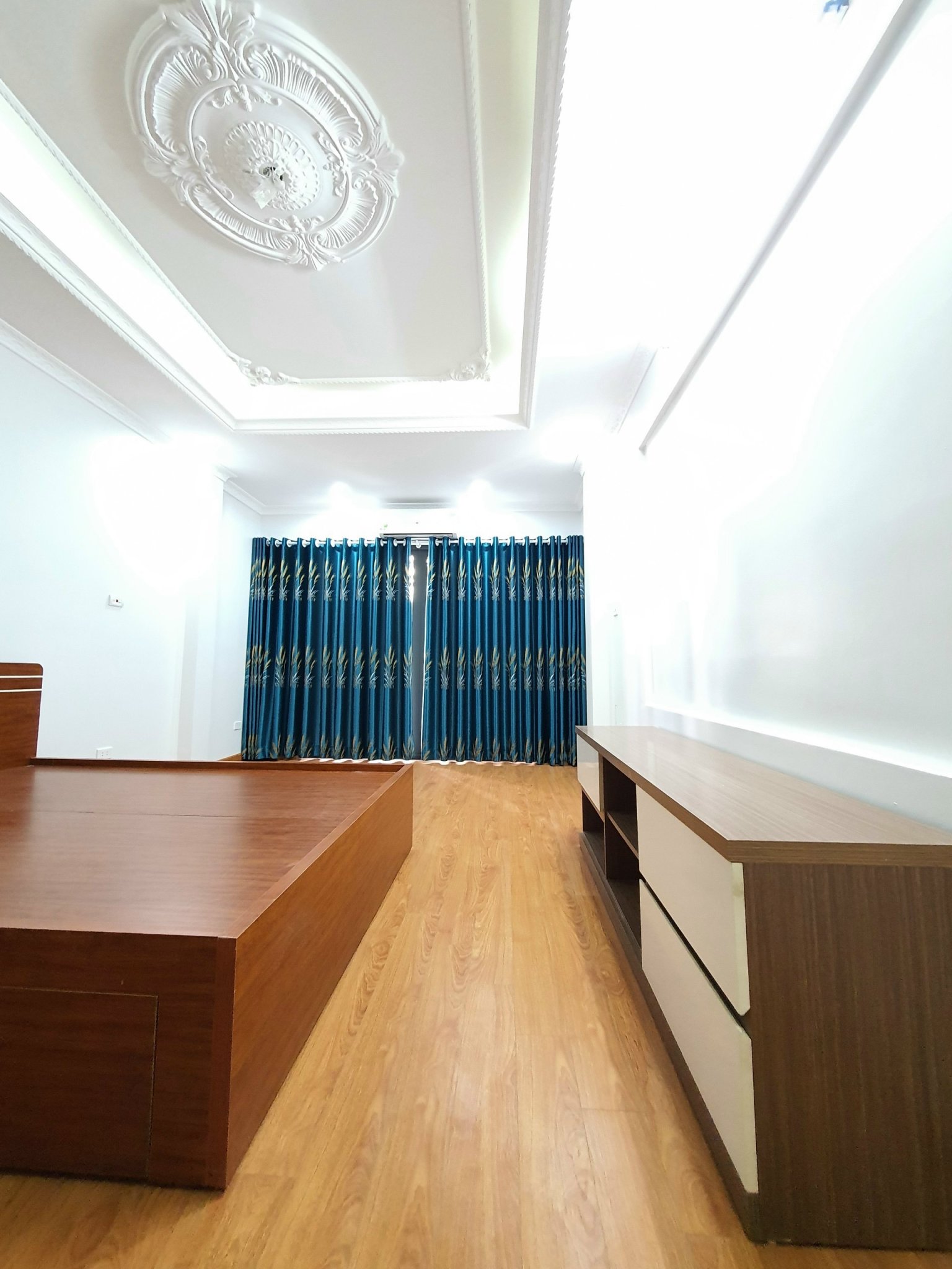 SIÊU ĐẸP MẶT PHỐ ĐỒNG CỔ THỤY KHUÊ TÂY HỒ 37m 8 TỶ