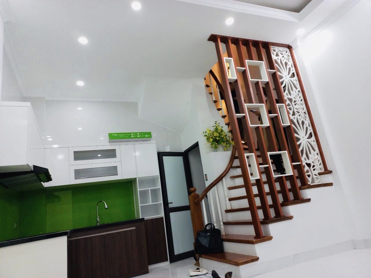 NHÀ PHỐ TÂY HỒ, DT 31M2, MT 4.6M, KD, GIÁ NHỈNH 4 TỶ