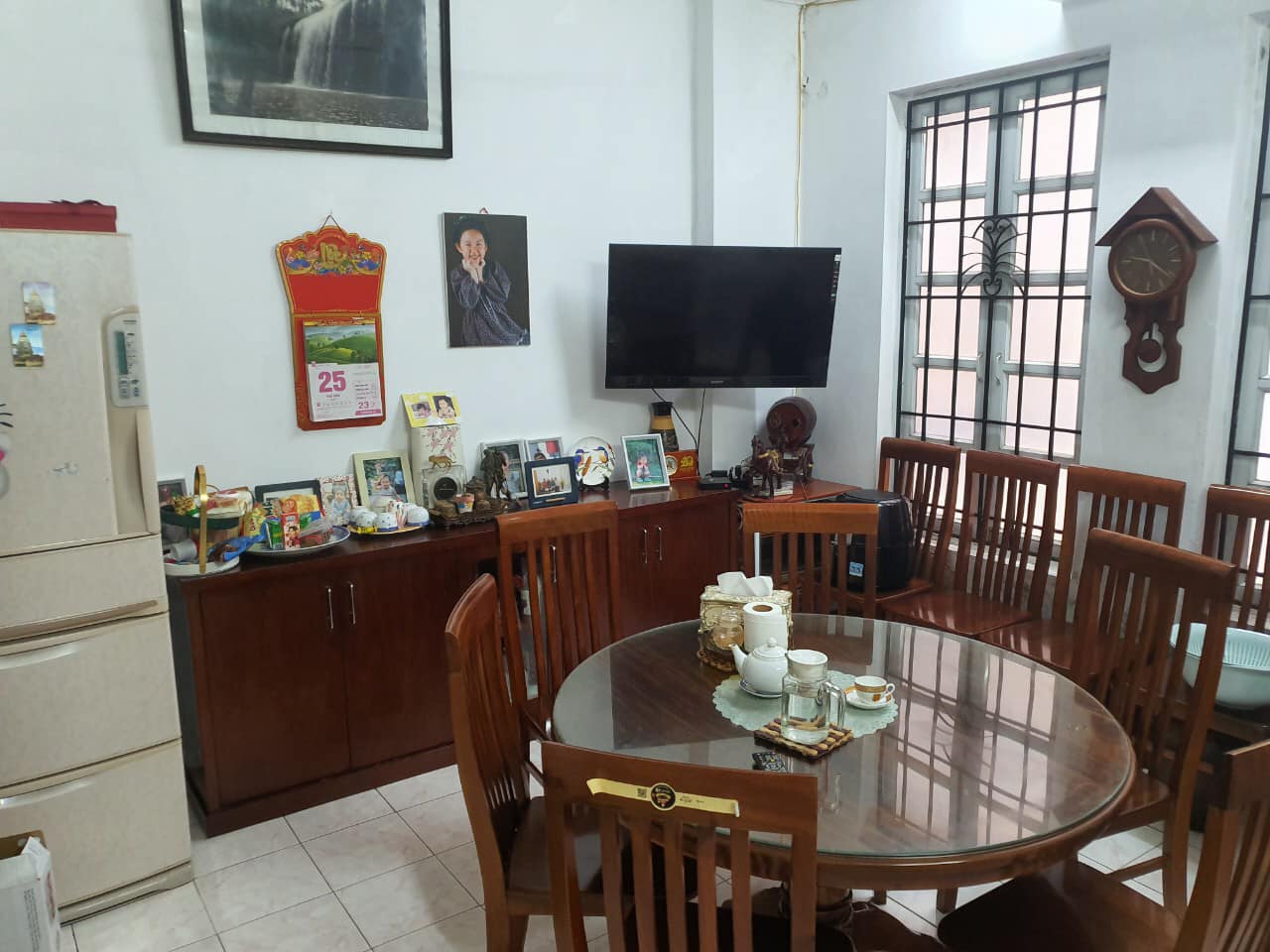 BÁN GẤP NHÀ PL GIANG VĂN MINH.DT:55M2,MT:5M.NGÕ TRƯỚC NHÀ 6M,Ô TÔ 7 CHỖ VÀO NHÀ,NGÕ Ô TÔ THÔNG