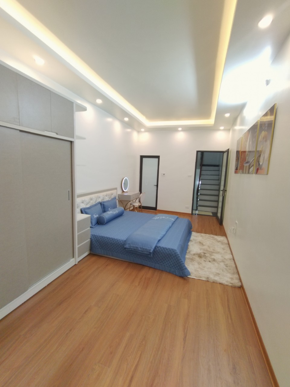 BÁN NHÀ PHỐ ĐẠI LA, HAI BÀ TRƯNG,32M2, 4 TẦNG, GARA Ô TÔ, GIÁ 4,35 TỶ.