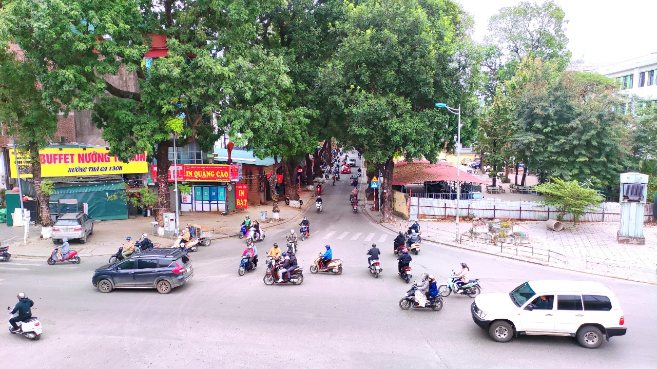 Bán nhà ĐỘI CẤN, BA ĐÌNH, Gần phố, ngõ thông, 82m2 - 7,5 tỷ