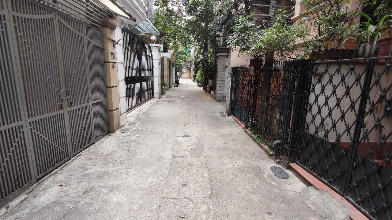 Bán nhà phố ĐỘI CẤN, Ba Đình, Ô TÔ VÀO NHÀ, Ngõ cực đẹp, hiếm! 7,5 tỷ