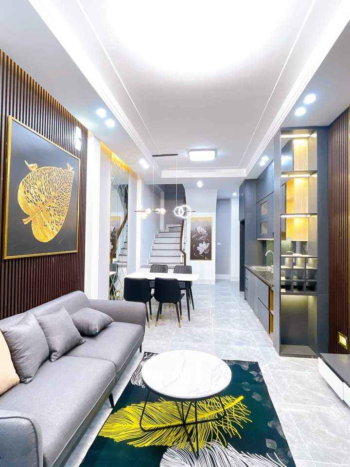 Bán nhà 2 tầng BTCT Tân Phú, hẻm 6m thông, 94m2, nhỉnh 8 tỷ