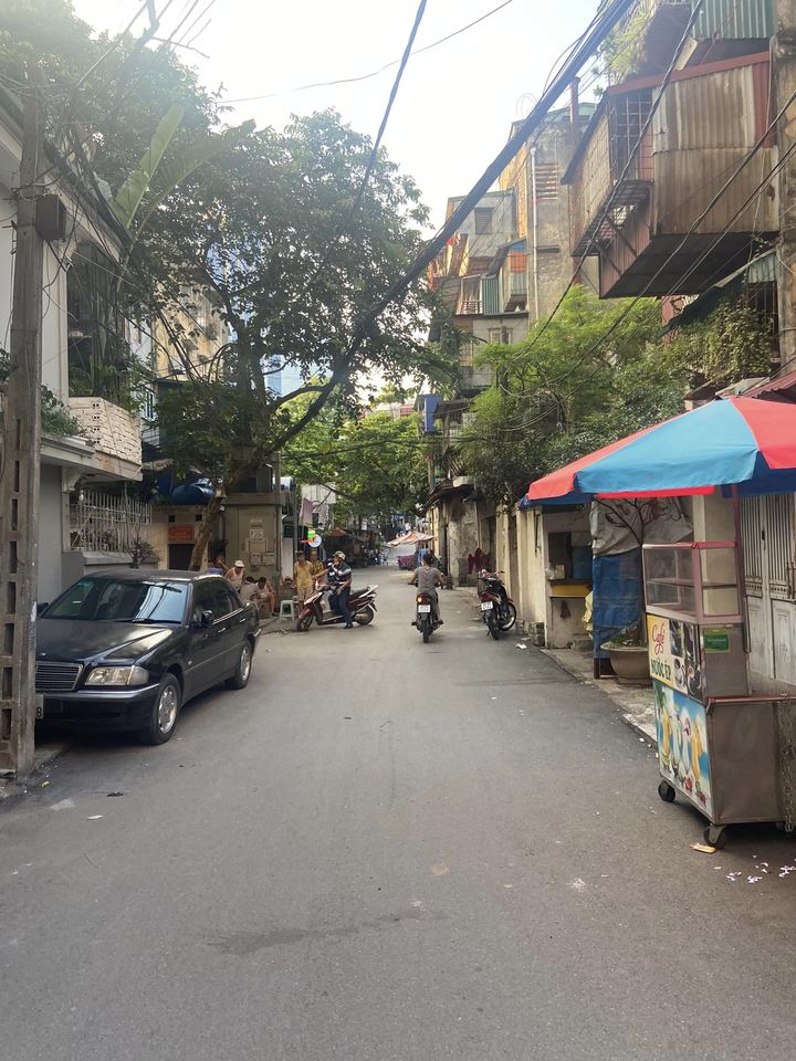 Chỉ 2.35 Tỷ - Căn góc Tập thể C4 Nam Thành Công, 83m2 3PN Siêu thoáng, SĐCC