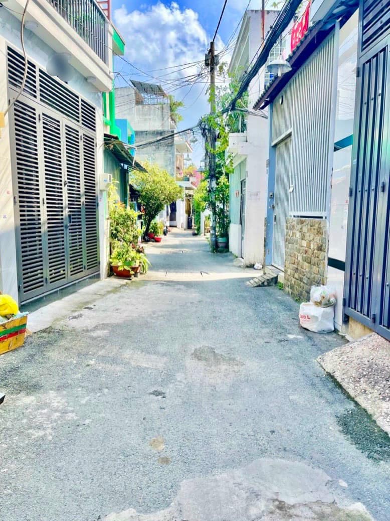 BÁN NHÀ ĐƯỜNG QUANG TRUNG, NGAY NGÃ 6 GÒ VẤP, 35M2 – 2 TẦNG, PHƯỜNG 10, GÒ VẤP, GIÁ CHỈ NHỈNH 4 TỶ.